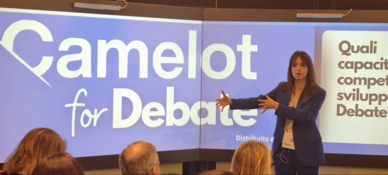 Enrica Sabatini presenta Camelot for Debate a Didacta Firenze 2023